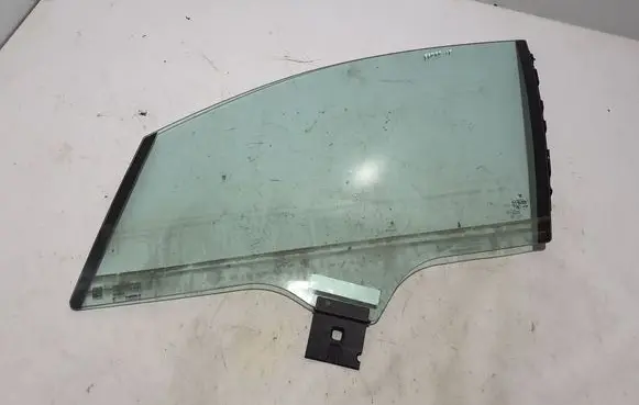 Porsche Panamera (971) Front door window glass four-door 971845019