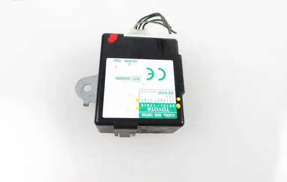 Toyota Corolla Verso E121 Light module LCM 8974113040