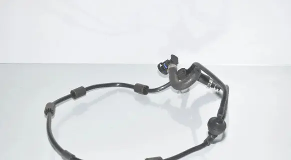 BMW M5 Vacuum line/pipe/hose 8000453