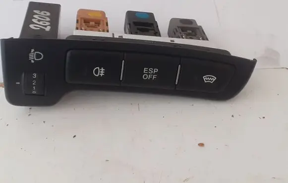 KIA Carens III ESP (stability program) switch 202002962 621W05010