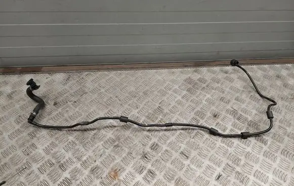 BMW 5 F10 F11 Vacuum line/pipe/hose 17765010