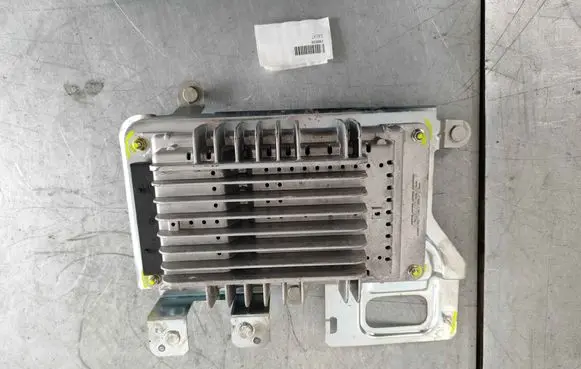 Maserati Quattroporte Sound amplifier 190939