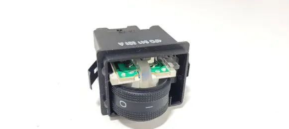 Audi A6 S6 C6 4F Headlight level height control switch 4F0941301A