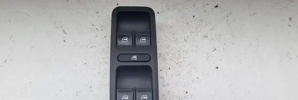 Skoda Yeti (5L) Electric window control switch 5L0867171