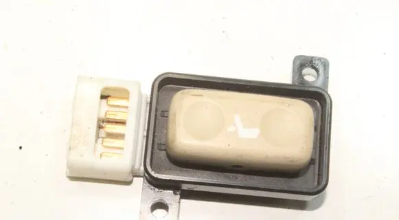 Lexus RX 450H Seat control switch 182850