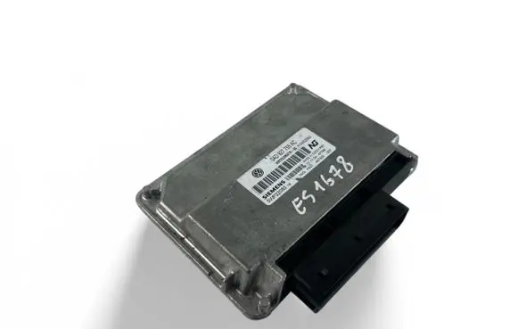 Volkswagen Touareg I Engine control unit/module ECU 0AD927755AC