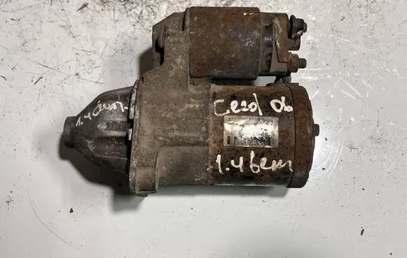 KIA Ceed Starter motor 361002B200 M000T32571ZE