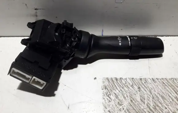 Lexus RX 330 - 350 - 400H Wiper control stalk 173848LH