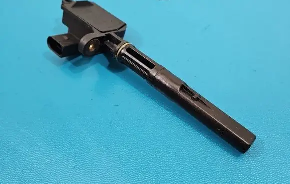 Volkswagen Polo IV 9N3 Oil level sensor 045907660D IMPRK1546924