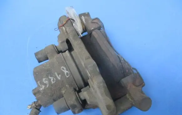 Ford Focus C-MAX Front brake caliper