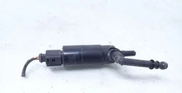 Volkswagen Touran I Headlight washer pump 