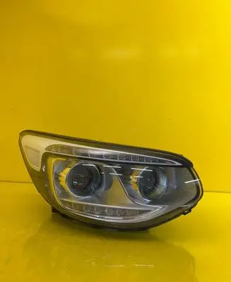 KIA Soul Headlight/headlamp 92102-B2