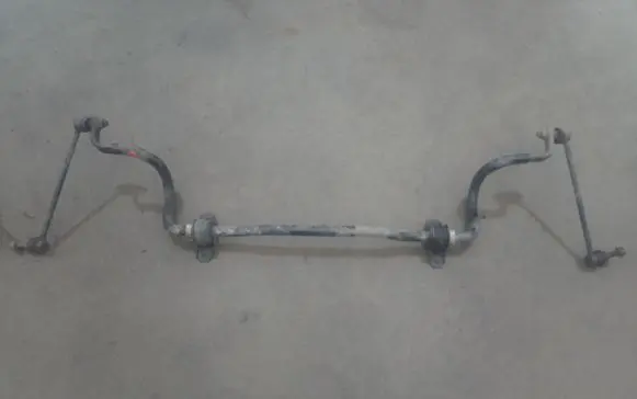 Nissan Qashqai Front anti-roll bar/sway bar