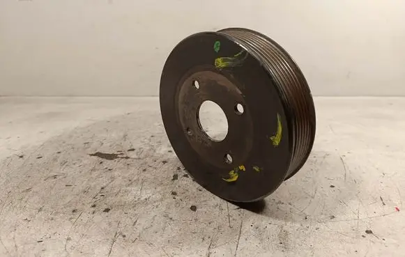 Nissan Navara D40 Air conditioning compressor pulley 