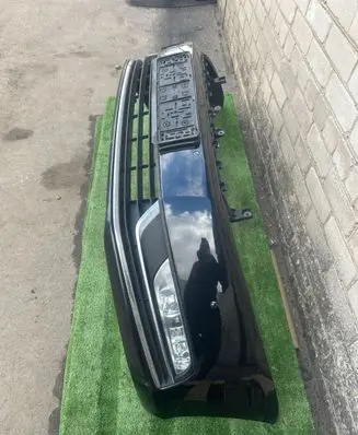 Volkswagen PASSAT B7 Front bumper 3AA807221