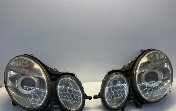 Mercedes-Benz E W211 Headlights/headlamps set 