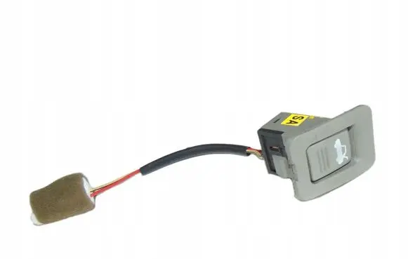 Chevrolet Evanda Tailgate opening switch 