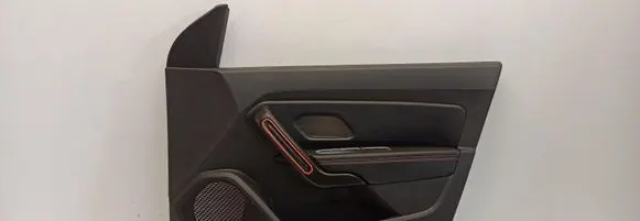Dacia Duster II Front door card panel trim