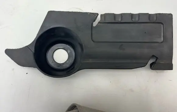 Land Rover Evoque I Heat shield in engine bay GJ326N041AE