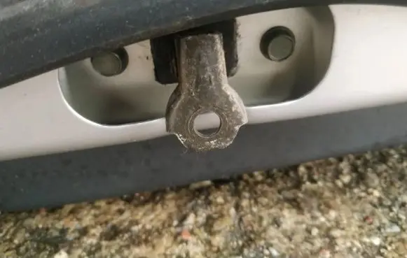 Chevrolet Epica Rear door check strap stopper
