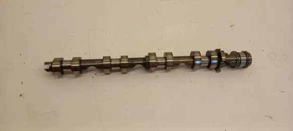 BMW 5 G30 G31 G38 Camshaft 11318600426 8600426 120002438