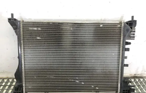 Coolant radiator