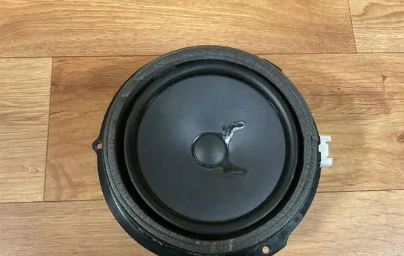 Ford Mondeo MK IV Front door speaker 6m2t18808