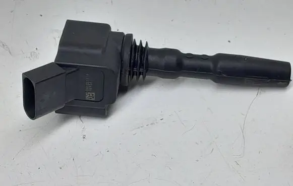 Cupra Formentor High voltage ignition coil 04E905110M