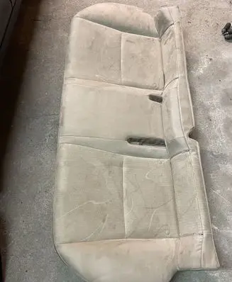 Lexus CT 200H Rear seat 