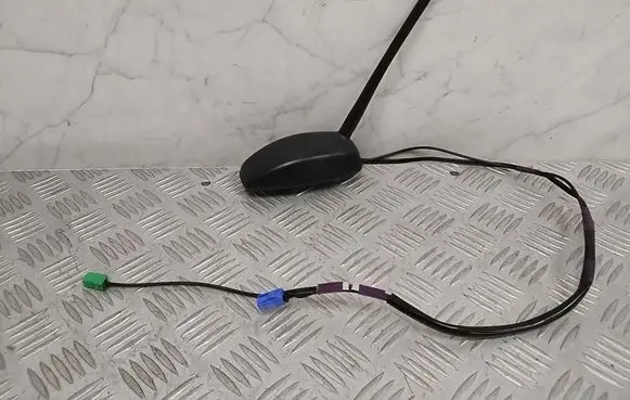 Nissan Murano Z51 Aerial GPS antenna 3456068