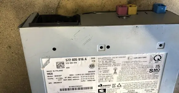 Volkswagen Tiguan MMI control unit 572035816A