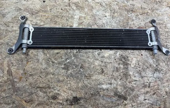 Audi Q7 4L Coolant radiator 7L6121212B