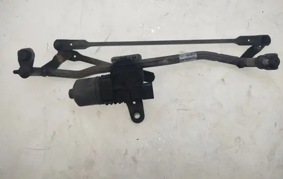 Volkswagen Jetta VI Front wiper linkage and motor 5C8955023B 6R2955119A
