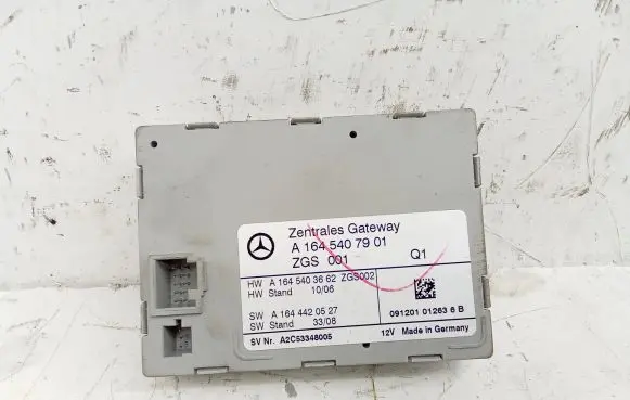 Mercedes-Benz ML W164 Gateway control module A1645407901