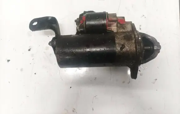 Opel Zafira A Starter motor