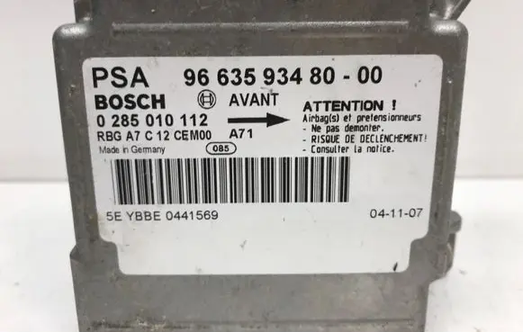 Peugeot 207 CC Airbag control unit/module 966359348000 0285010112