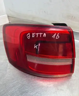 Volkswagen Jetta VI Rear/tail lights 5C6945095
