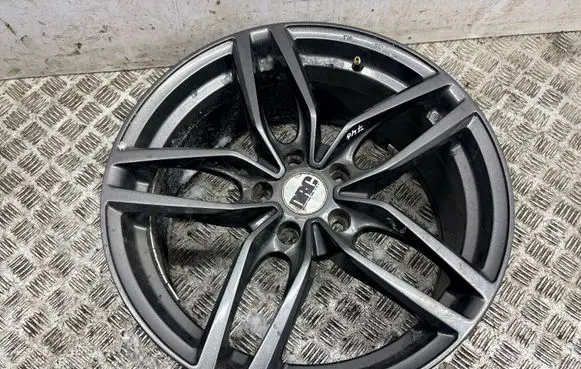 Mitsubishi Outlander R18 alloy rim 