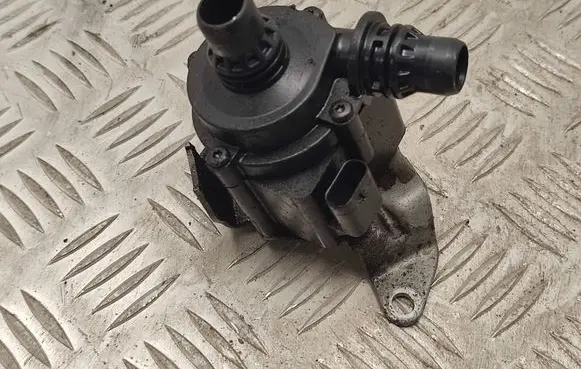 BMW X3 F25 Electric auxiliary coolant/water pump 8511748 11538511748