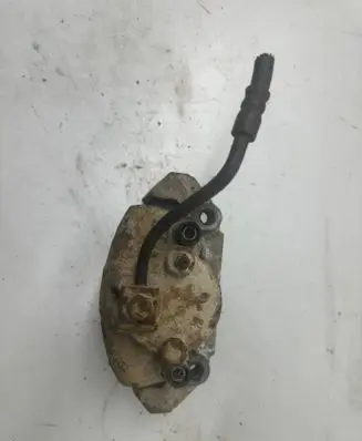Chrysler Grand Voyager IV Front brake caliper