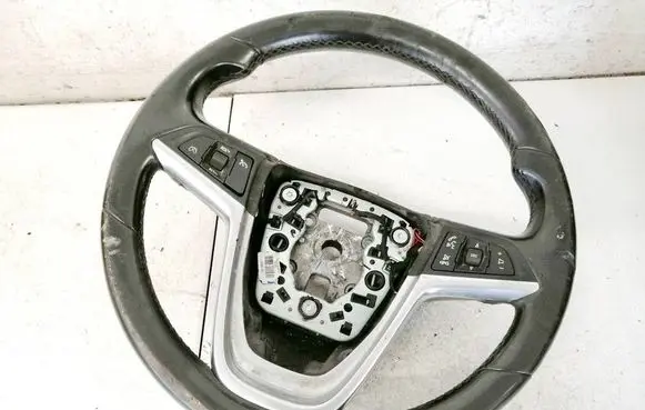 Opel Insignia A Steering wheel 13316547