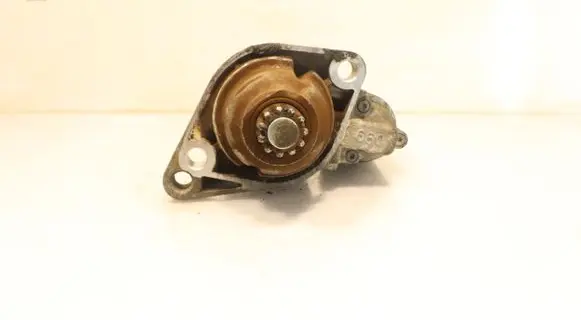 Skoda Fabia Mk2 (5J) Starter motor 000123028