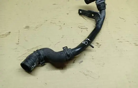 Volkswagen PASSAT B7 Engine coolant pipe/hose 03L121157Q