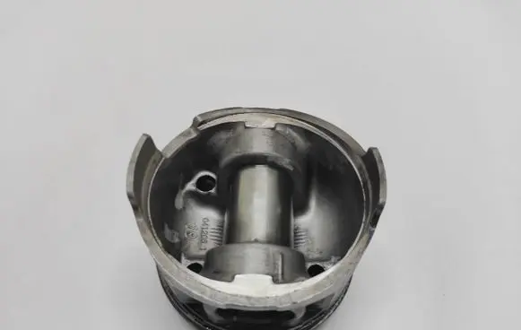 Mitsubishi Pajero Piston 041206 0412061