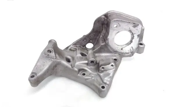 Volvo XC90 Generator/alternator bracket 31480996