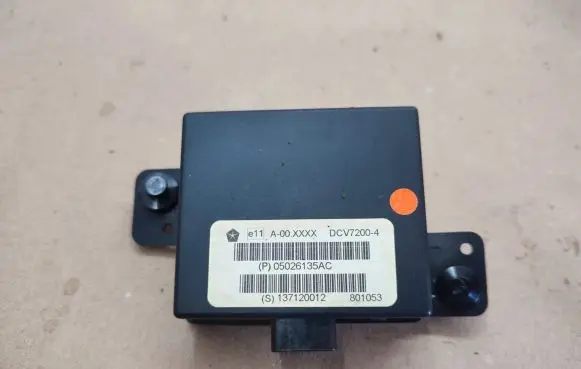 Chrysler Grand Voyager V Alarm control unit/module P05026135AC