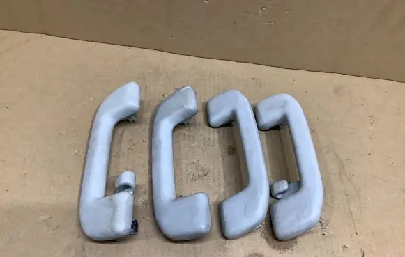 Toyota Prius (XW50) A set of handles for the ceiling 74611H7040 74613H7050 7461047050
