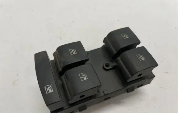 Opel Meriva B Electric window control switch 13305009