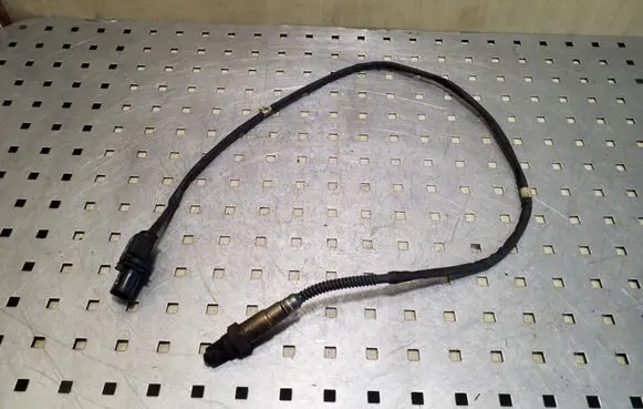 Volkswagen Touareg I Lambda probe sensor 07Z906262 0281004030 1928404687