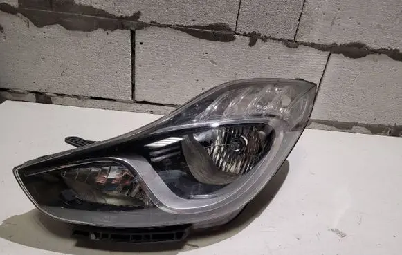 Hyundai ix20 Headlight/headlamp 92101-1Kxxx